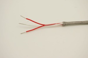 Connection cable for resistance sensors 3x0.22mm2 in PTFE insulation with braid made of stainless steel 